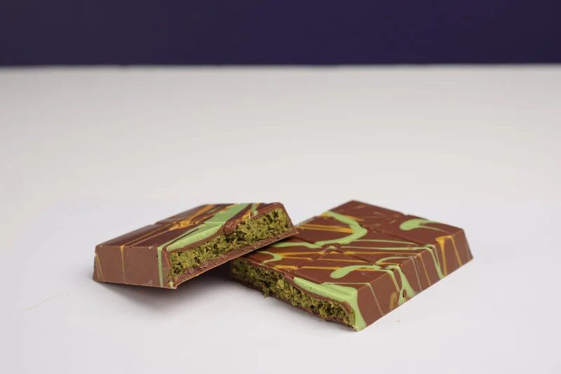 Omniya Viral Dubai Chocolate Bar with Kunefe & Pistachio Open 2