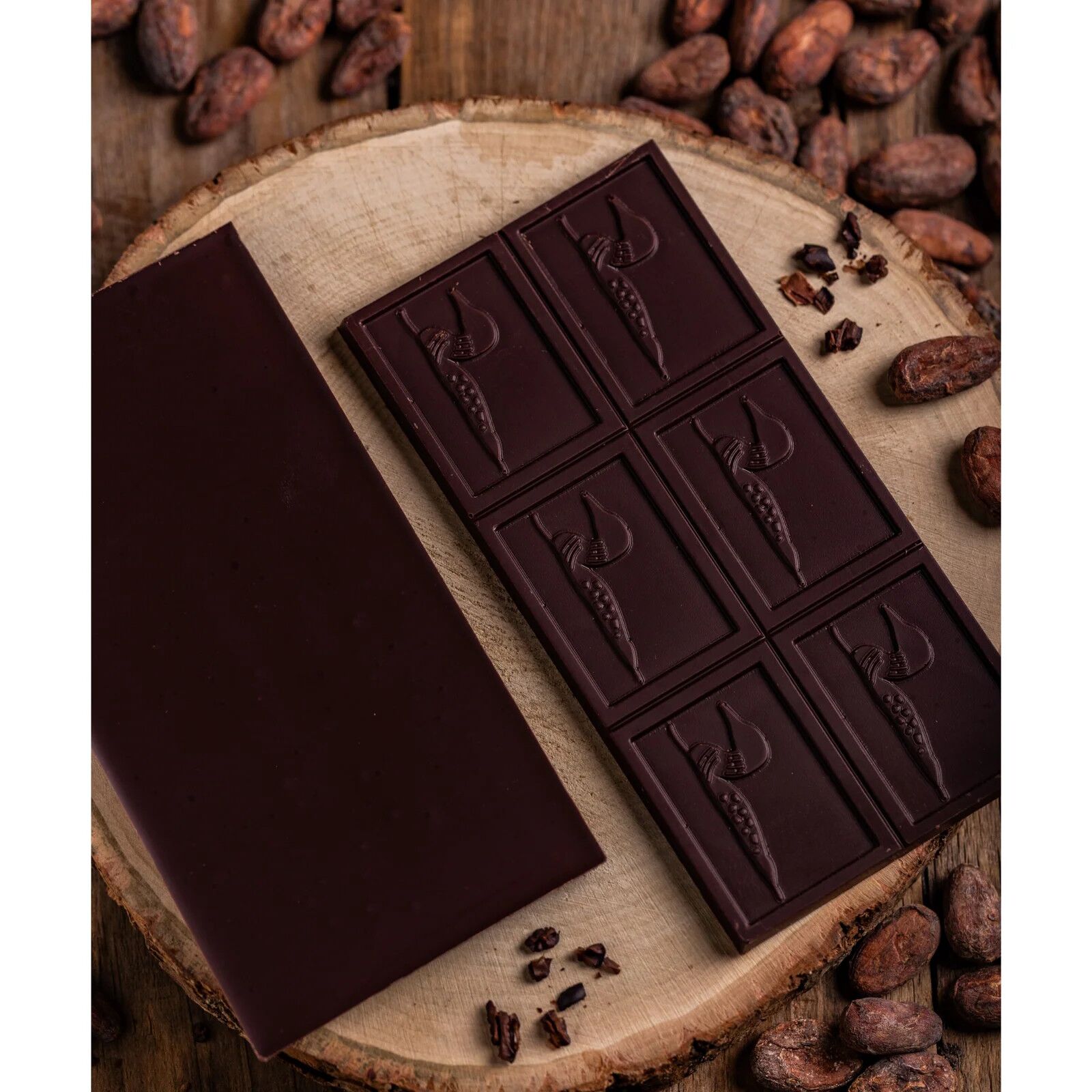 Loon Chocolate Maya Mountain Belize 75% Dark Chocolate Bar Open Lifestyle