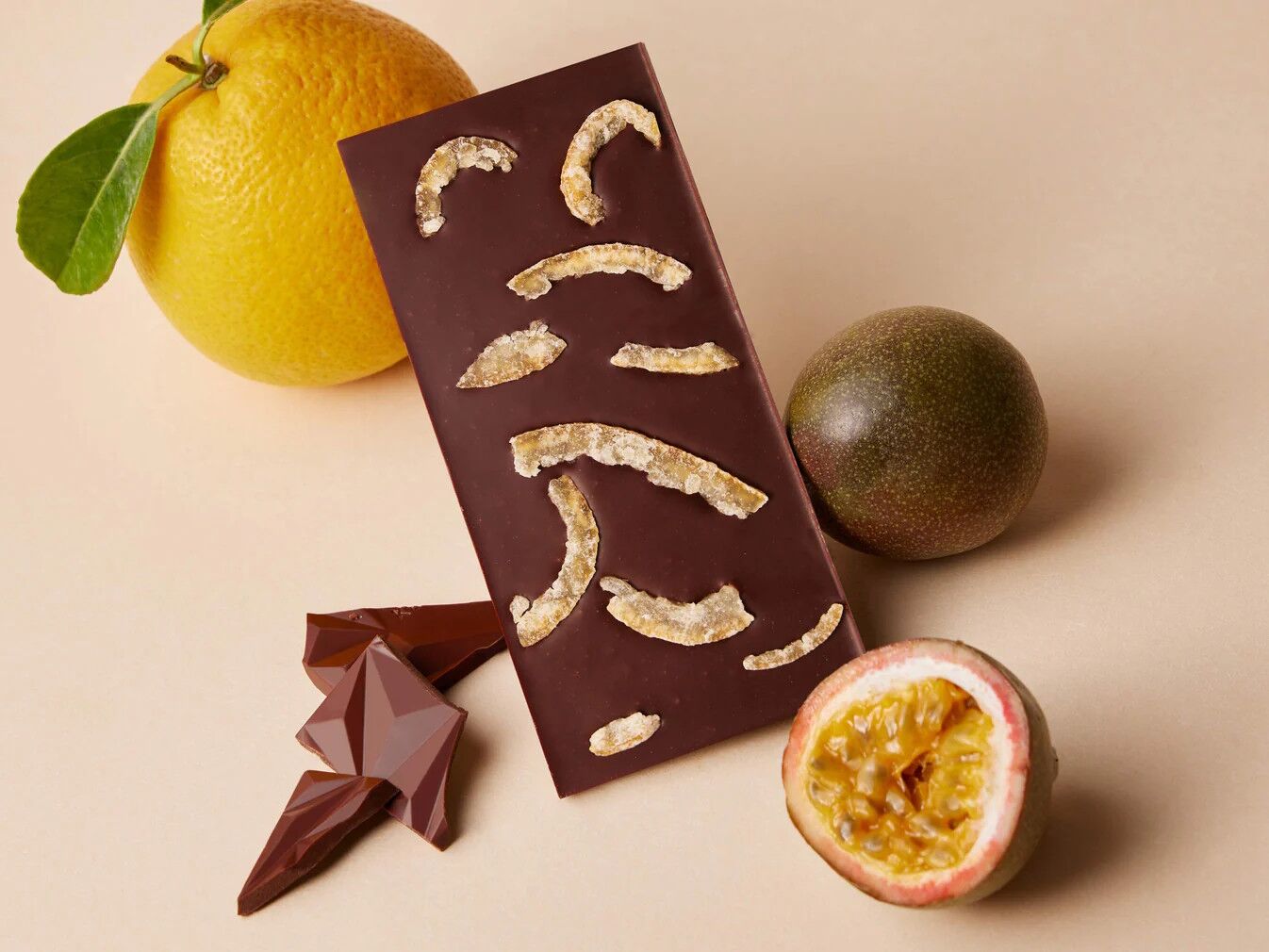 KESSHO Citrus Eclipse 56% Dark Chocolate Bar Lifestyle 2