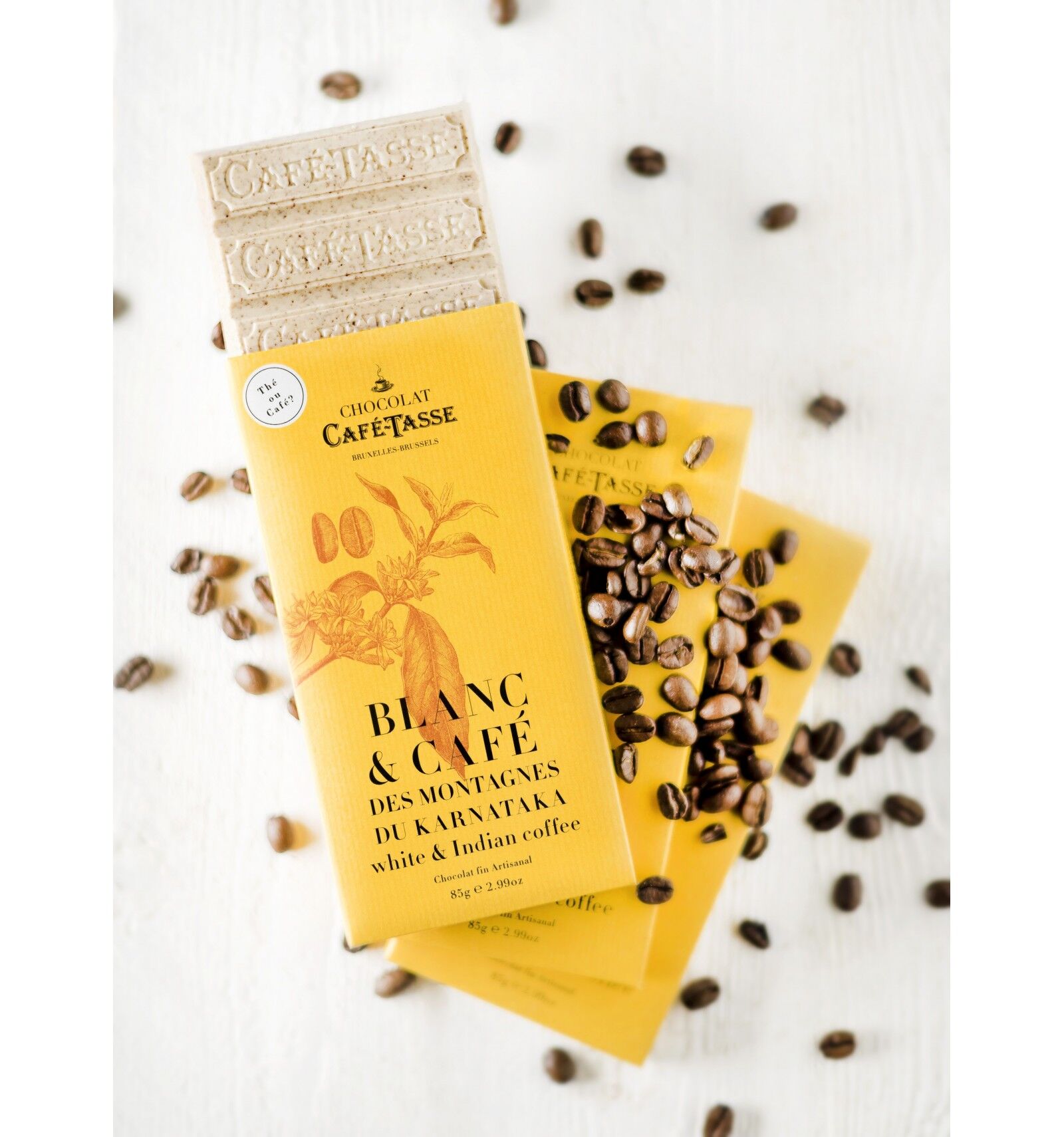 Café-Tasse 27% White Chocolate Bar with Indian Coffee Lifestyle