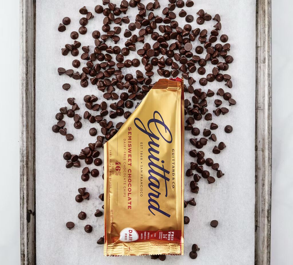 Guittard 46% Semisweet Dark Chocolate Baking Chips Open Lifestyle