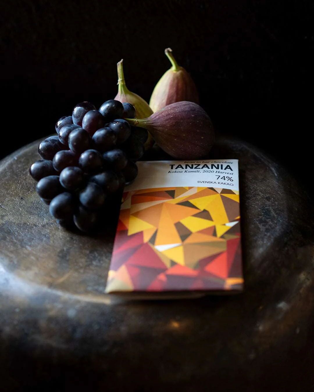 Svenska Kakao Kokoa Kamili Tanzania 74% Dark Chocolate Bar Lifestyle