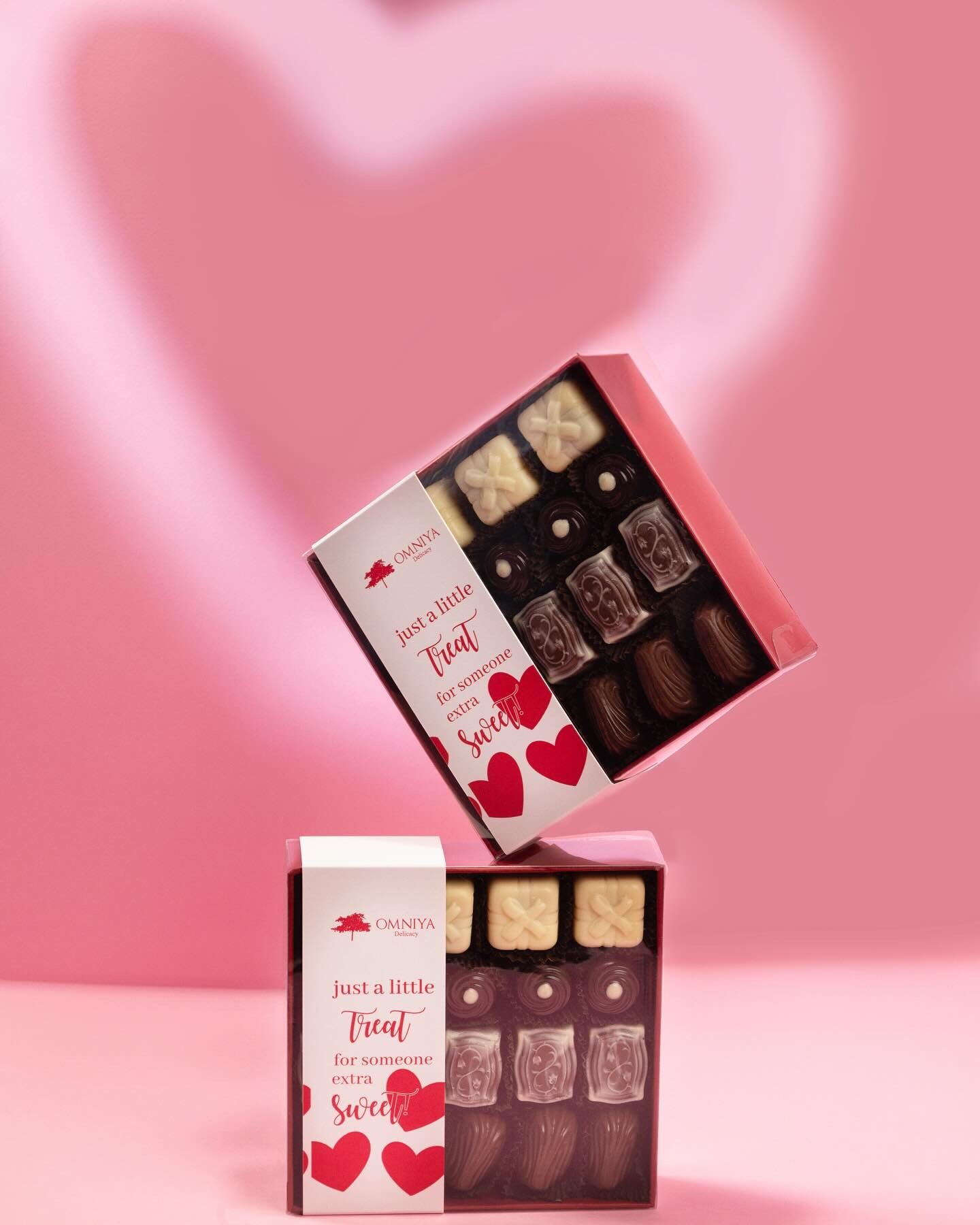 Omniya Delicacy Assorted Chocolate Box Lifestyle 2