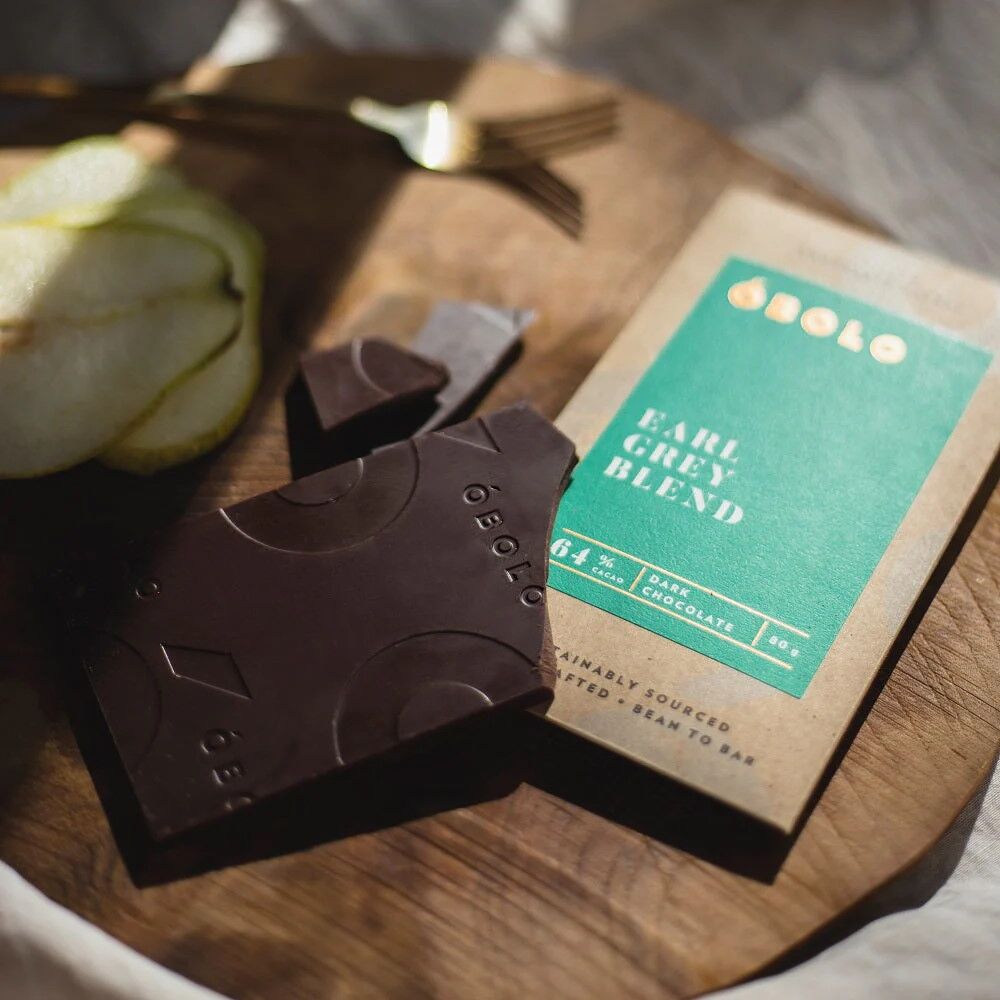 Obolo 64% Dark Chocolate Bar with Earl Grey Tea Lifestyle