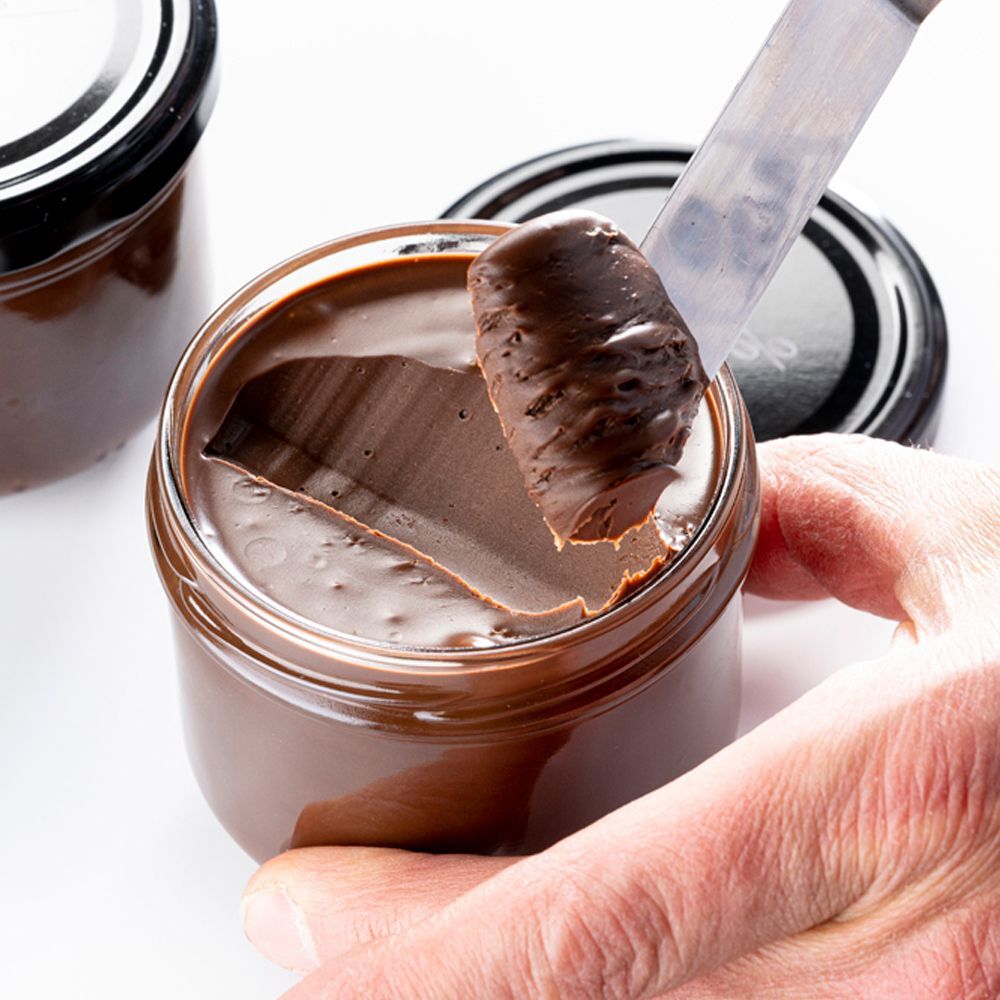 Cacao Barry Extra Brute 22-24% Dutched Cocoa Powder Application 2