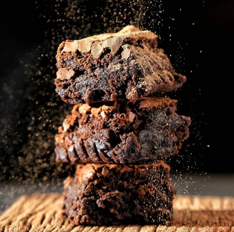 Loon Chocolate Brownie Mix Lifestyle