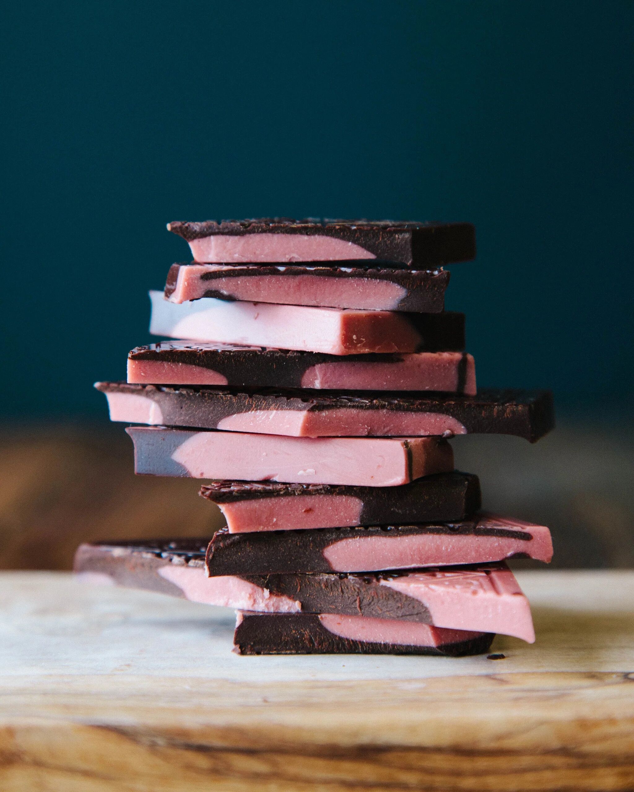 Dick Taylor Strawberries & Cream Dark & White Chocolate Bar Lifestyle Open