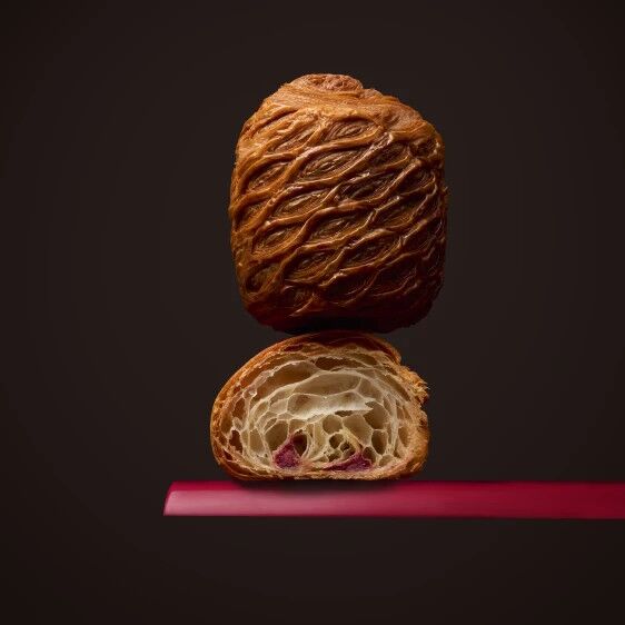 Varlhona Raspberry Inspiration Chocolate Baking Sticks Croissant Application 3