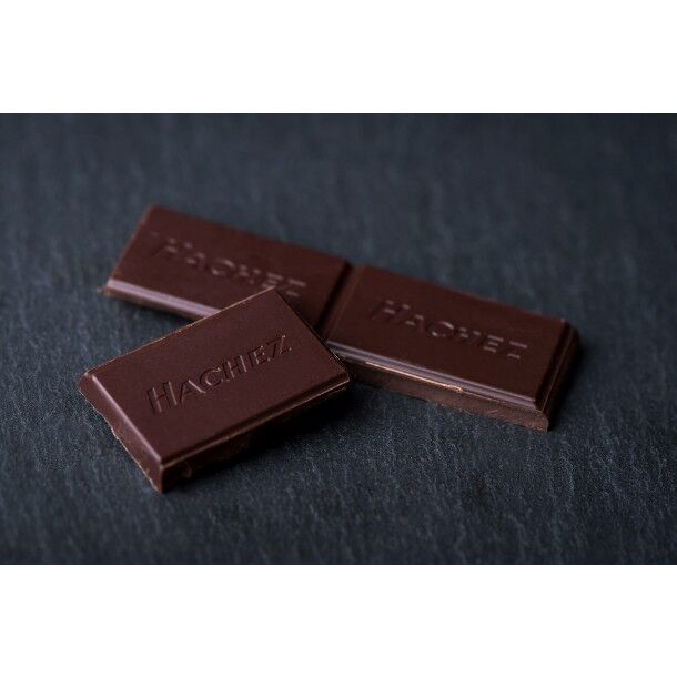 Hachez Cocoa d'Arriba 77% Dark Chocolate Bar open piece